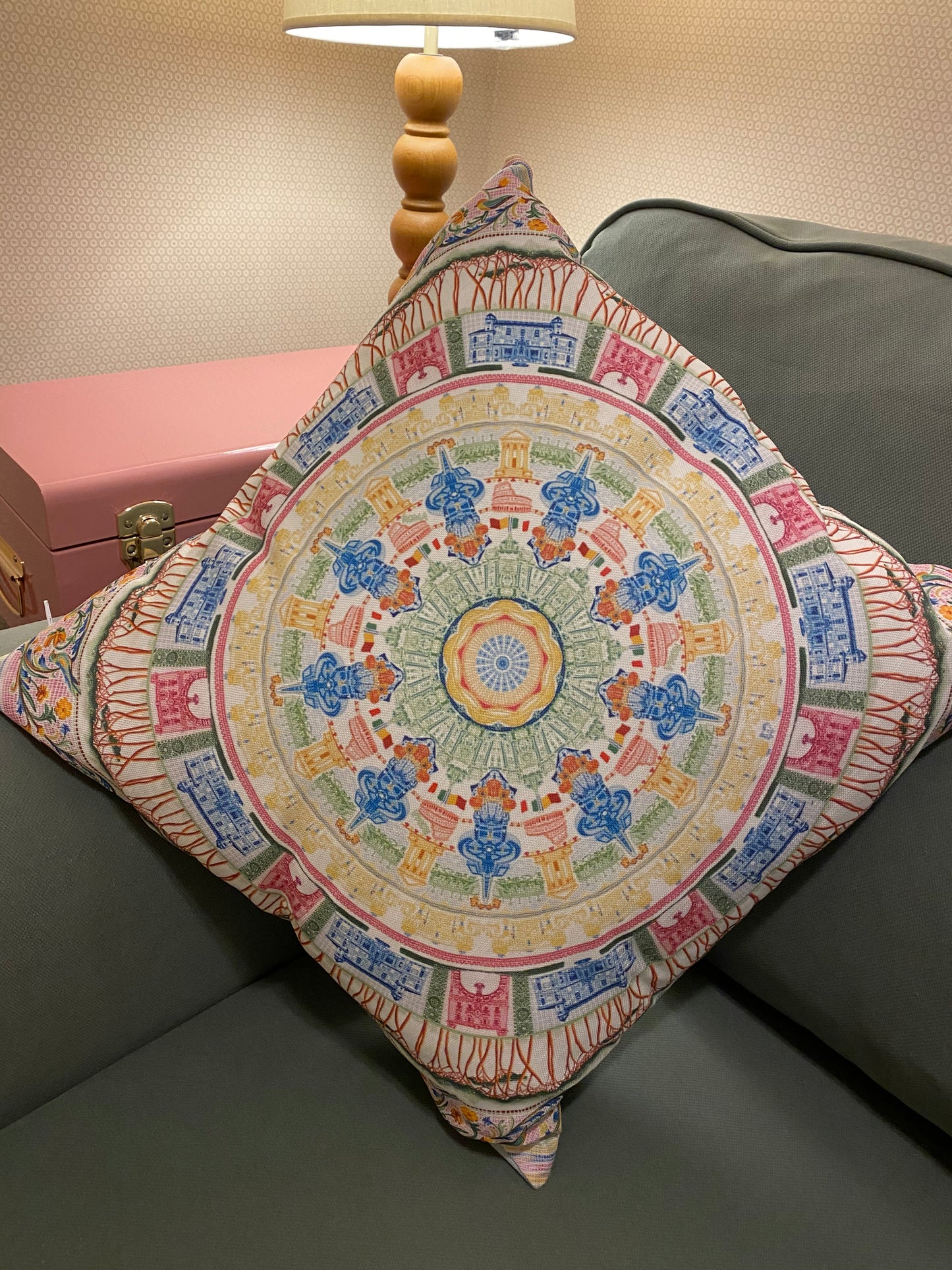 Rome themed cushion cover with cushion pad