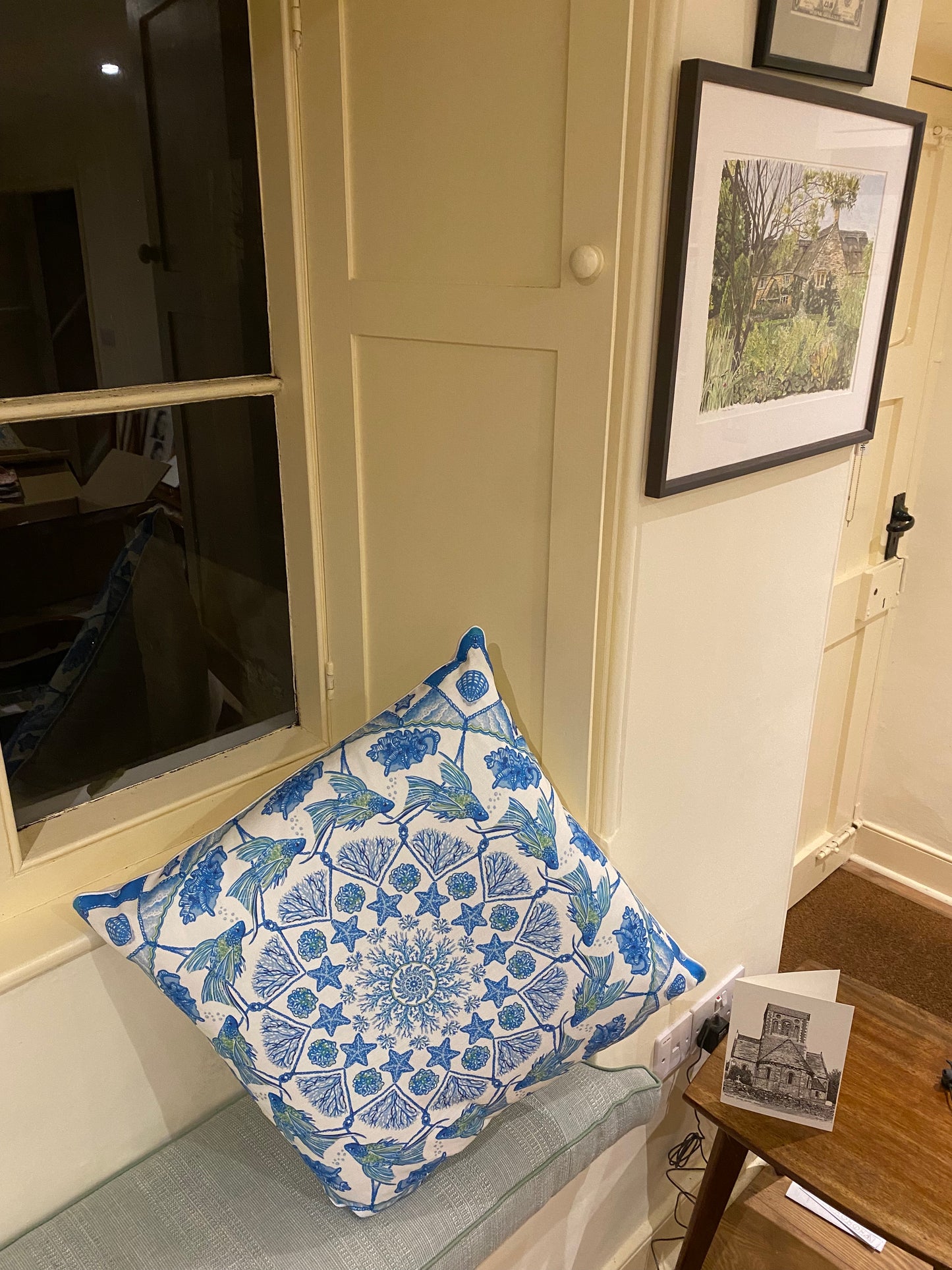 Seaside themed cushion cover with cushion pad